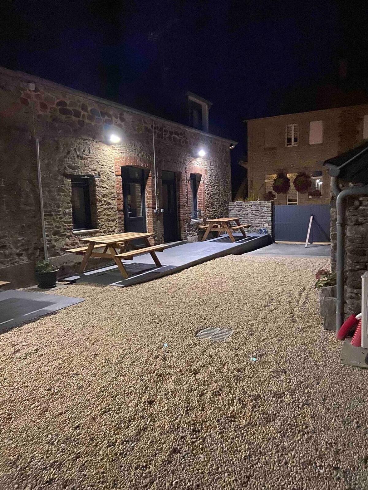 Gites Le Mont Desclos Saint Michel ボーヴォワール 部屋 写真